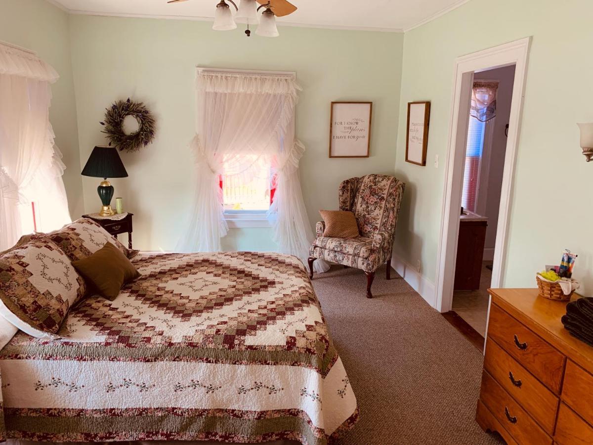Centennial Inn Bed & Breakfast Conneaut Eksteriør bilde